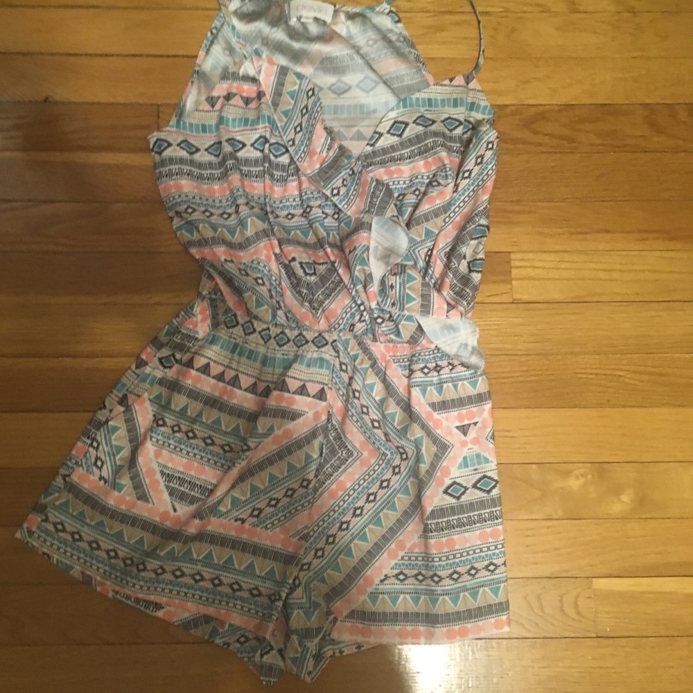 Devlin romper - Picture 2 of 3